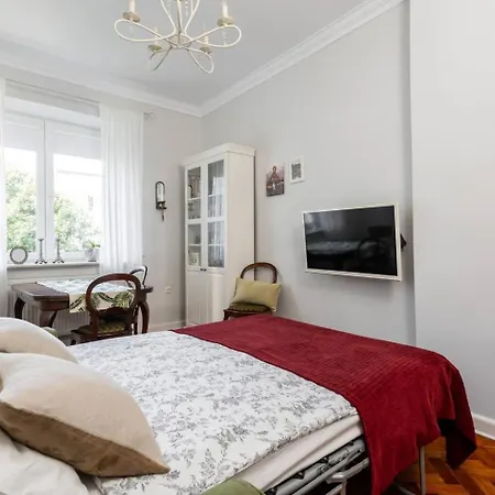 Appartement Ruby Powisle Varsovie