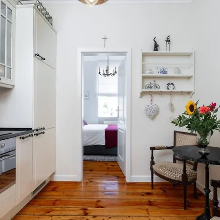 Ruby Powisle Apartment