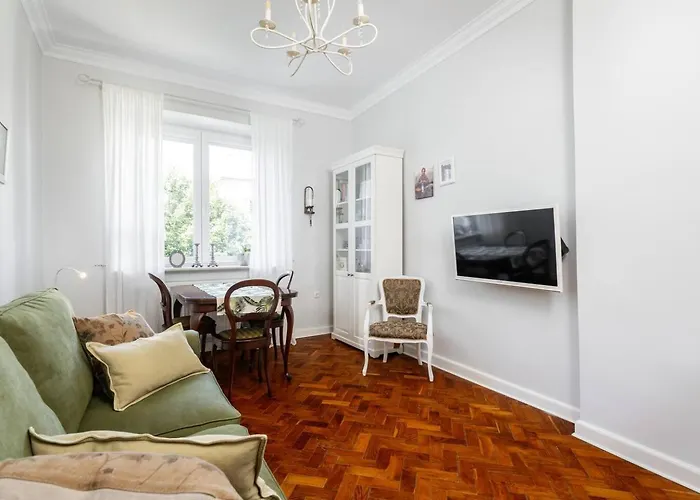 Ruby Powisle Apartment Warsaw